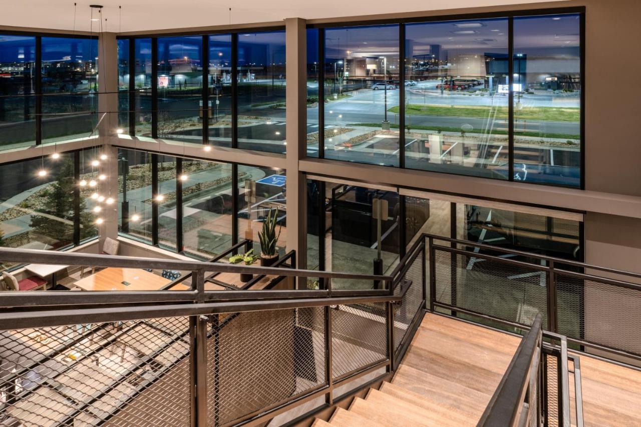 Atwell Suites - Denver Airport Tower Road By Ihg Kültér fotó