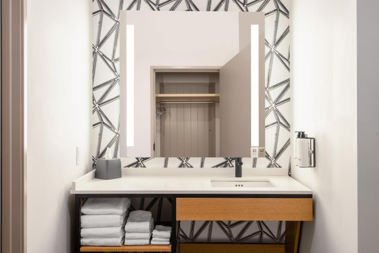 Atwell Suites - Denver Airport Tower Road By Ihg Kültér fotó