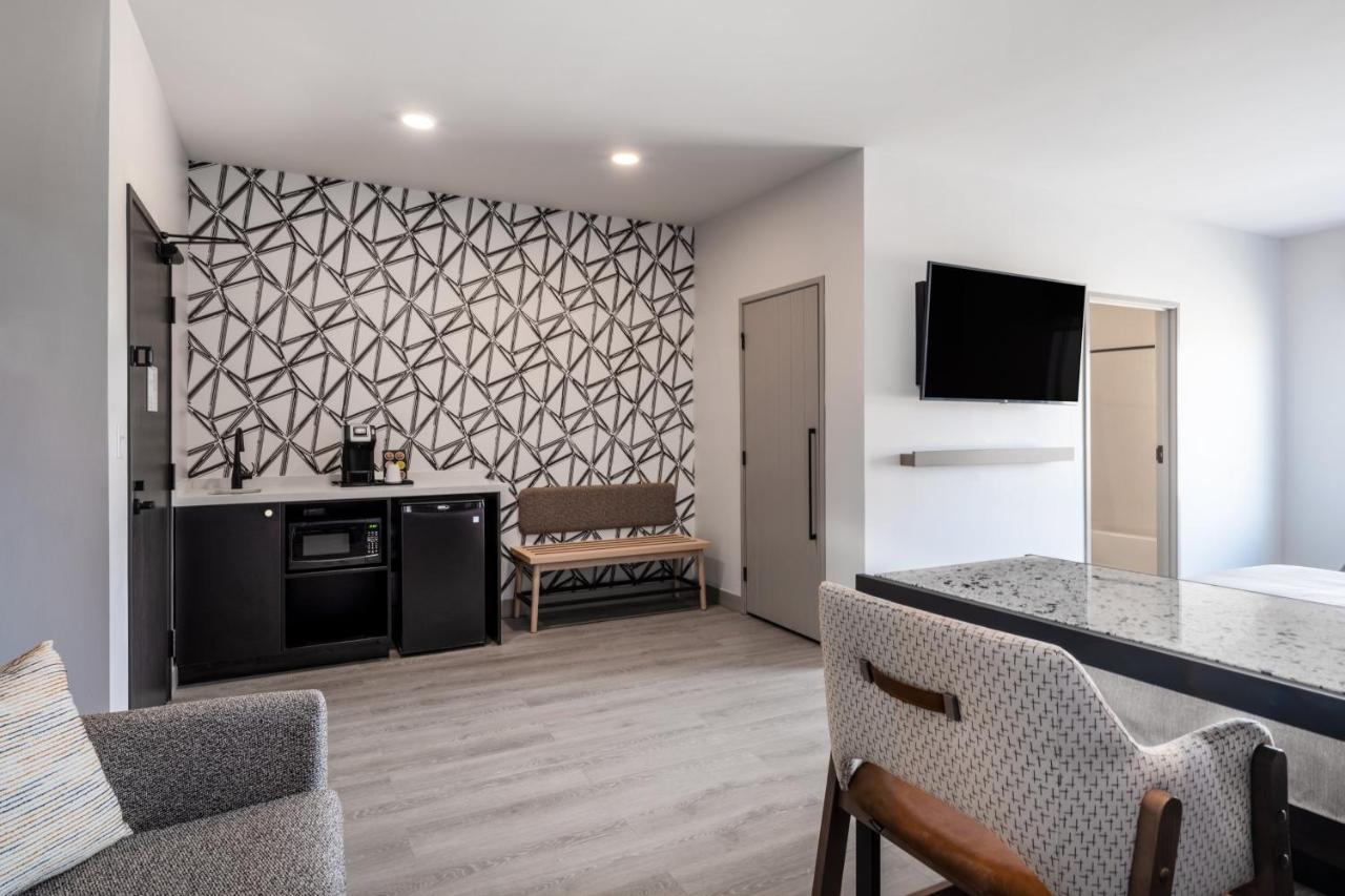 Atwell Suites - Denver Airport Tower Road By Ihg Kültér fotó